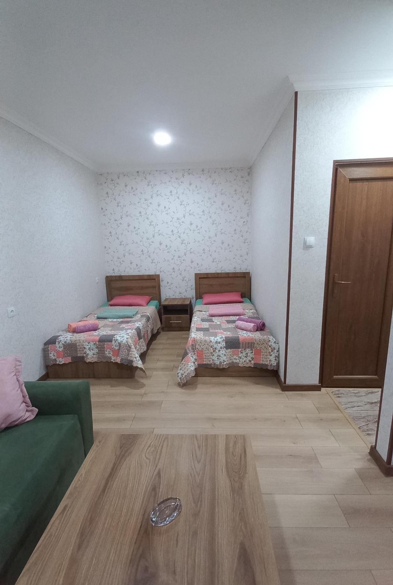 Guest House Borjomula 博尔若米 客房 照片